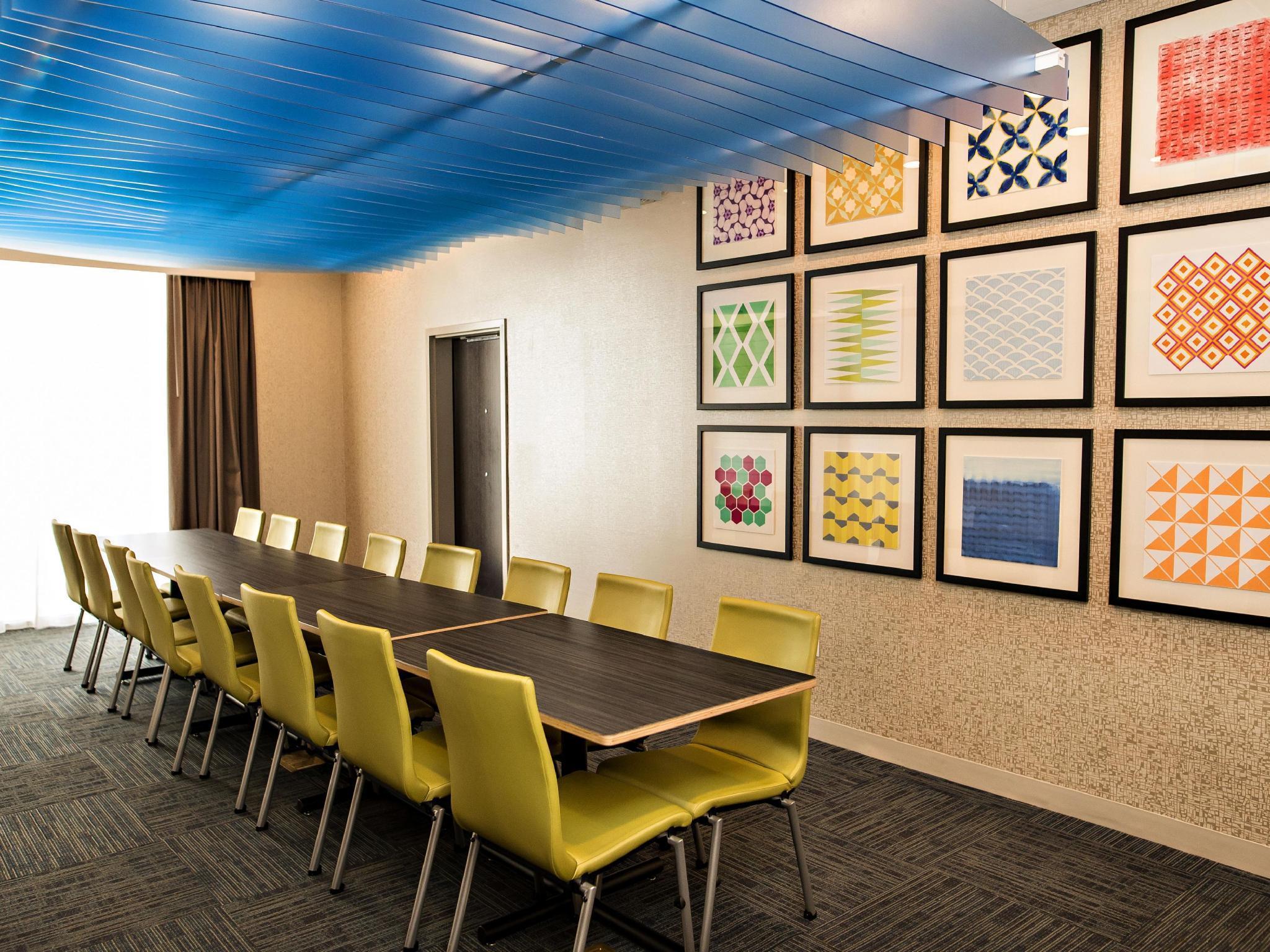 Holiday Inn Express & Suites - Marietta By Ihg Εξωτερικό φωτογραφία